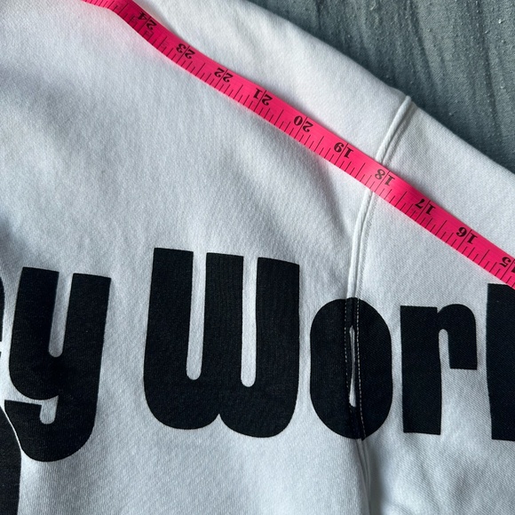 Retro 2024 Minnie Mouse Disney World Jersey Sweatshirt Size  XL Crew Neck - Picture 5 of 6